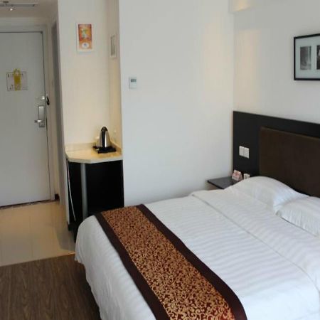 Super 8 Hotel Chaoyang Park South Dongfeng Road Πεκίνο Εξωτερικό φωτογραφία